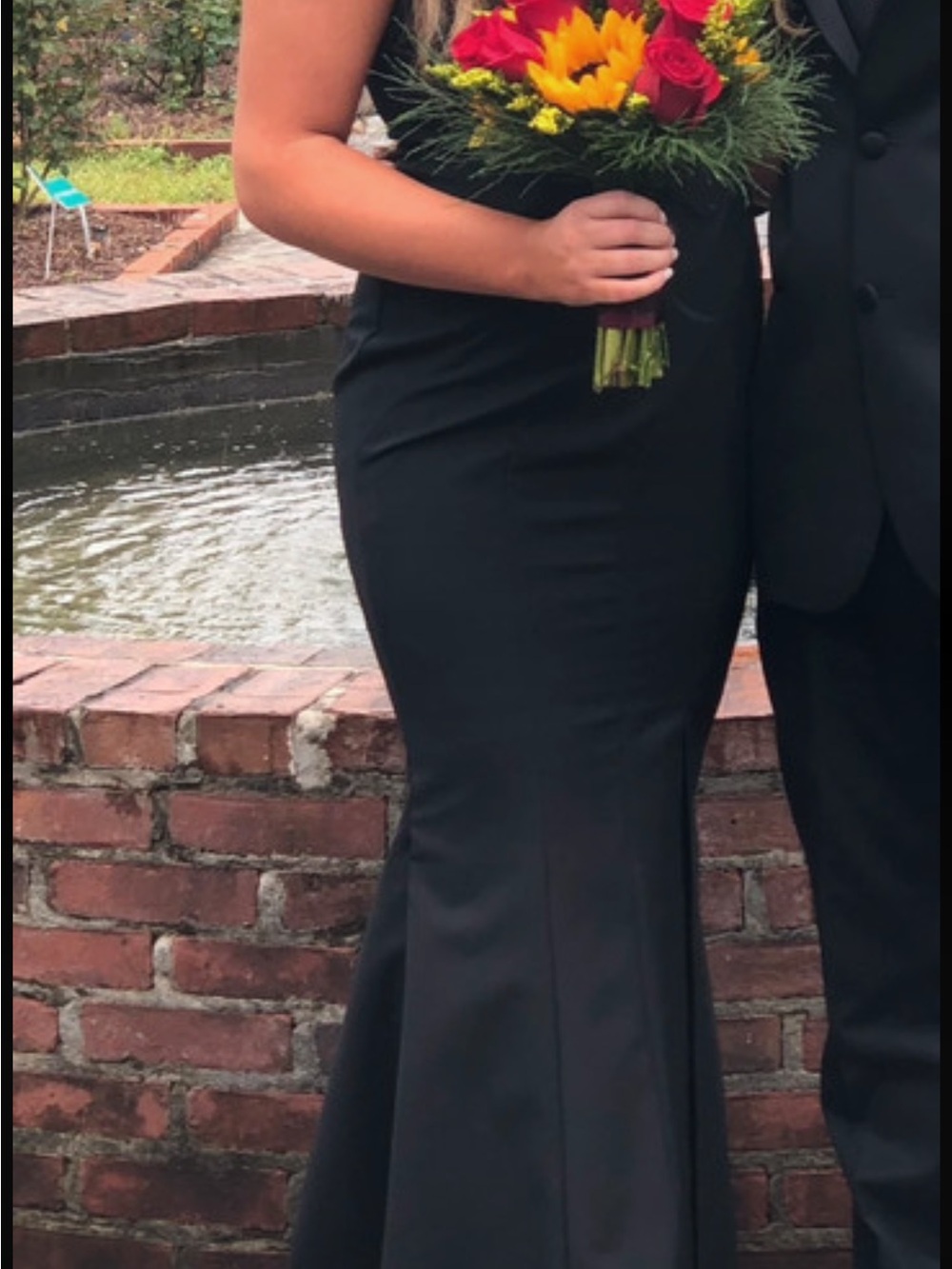 Elegant Black Mermaid Evening Dress - Brand Unknown